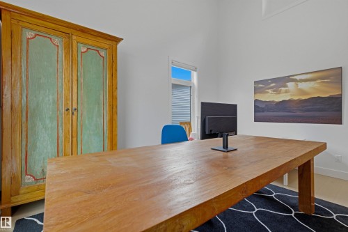 4111 Aspen Drive Nw, Edmonton, AB - Indoor Photo Showing Office