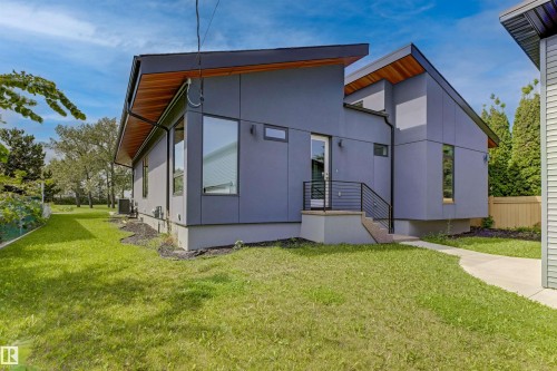 4111 Aspen Drive Nw, Edmonton, AB - Outdoor With Exterior
