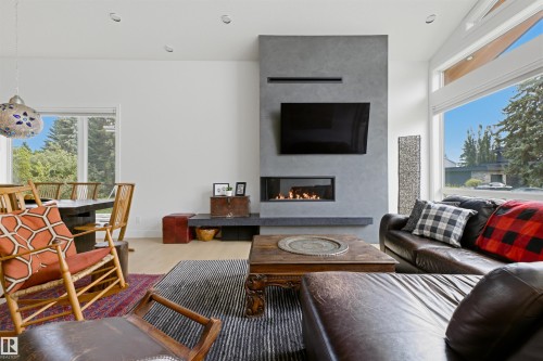 4111 Aspen Drive Nw, Edmonton, AB - Indoor Photo Showing Living Room With Fireplace
