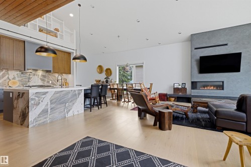 4111 Aspen Drive Nw, Edmonton, AB - Indoor With Fireplace