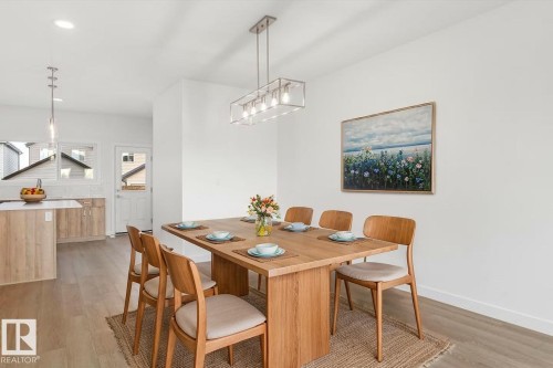 1012 14 Avenue Nw, Edmonton, AB - Indoor Photo Showing Dining Room