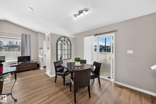 322 84 Street Sw, Edmonton, AB - Indoor Photo Showing Dining Room