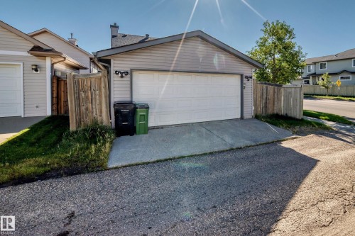 322 84 Street Sw, Edmonton, AB - Outdoor With Exterior