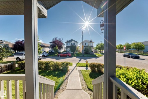 322 84 Street Sw, Edmonton, AB - Outdoor