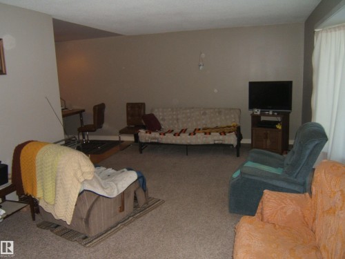 Additional content - 5404 49 Street, Two Hills, AB - Indoor