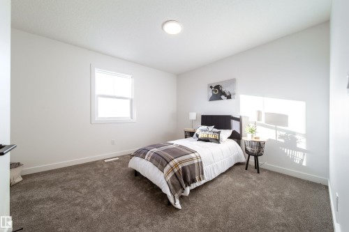 33 Sun Meadows Cl, Stony Plain, AB - Indoor Photo Showing Bedroom