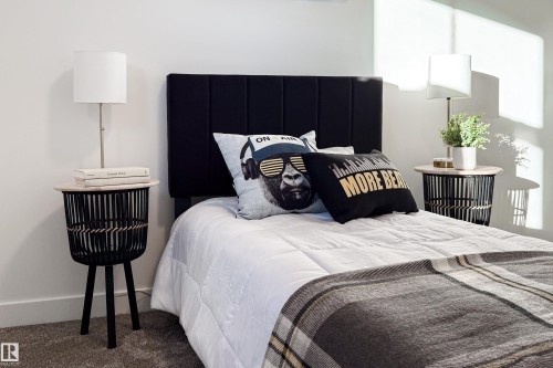 33 Sun Meadows Cl, Stony Plain, AB - Indoor Photo Showing Bedroom