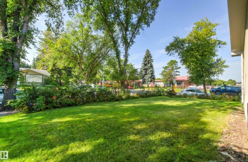 11703 38 Street Nw, Edmonton, AB - Outdoor