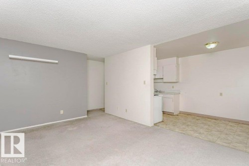 #71 11255 31 Av Nw, Edmonton, AB - Indoor Photo Showing Kitchen
