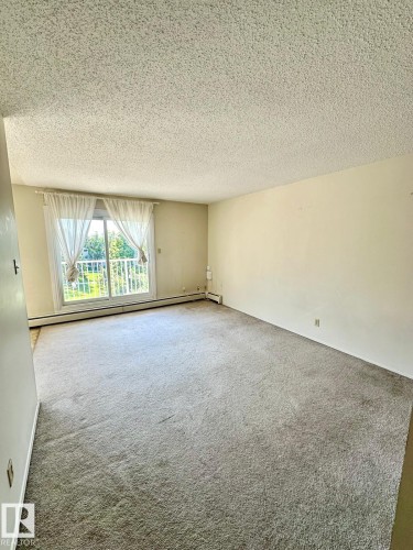 #71 11255 31 Av Nw, Edmonton, AB - Indoor Photo Showing Other Room