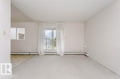 #71 11255 31 Av Nw, Edmonton, AB - Indoor Photo Showing Other Room