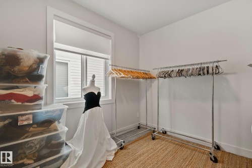 1 Starling Way, Fort Saskatchewan, AB - Indoor