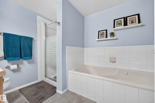 #405 3 Perron St, St. Albert, AB - Indoor Photo Showing Bathroom