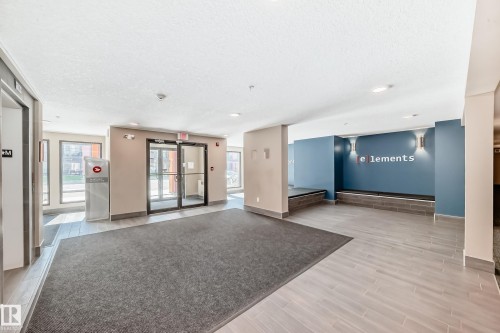 148-348 Windermere Road Nw, Edmonton, AB - Indoor Photo Showing Other Room