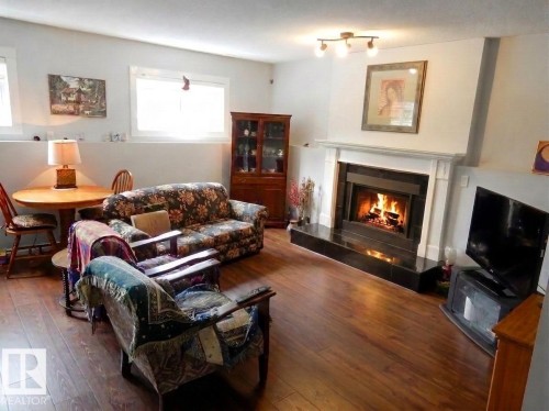 17824 93 Street Nw, Edmonton, AB - Indoor Photo Showing Living Room With Fireplace
