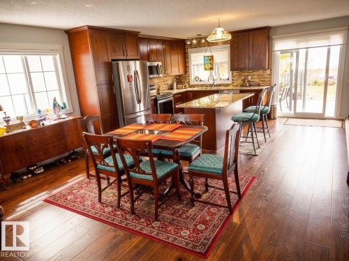 17824 93 Street Nw, Edmonton, AB - Indoor Photo Showing Other Room