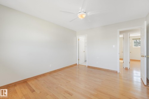 8608 152A Avenue Nw, Edmonton, AB - Indoor Photo Showing Other Room