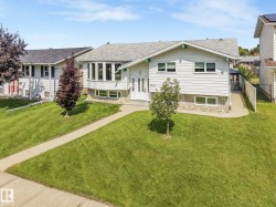 8608 152A Avenue NW  Edmonton, AB T5E 3B2
