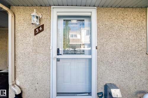 54 Woodvale Village Nw, Edmonton, AB - Outdoor
