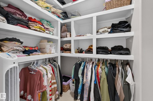 3006 Montrose Boulevard, Beaumont, AB - Indoor With Storage
