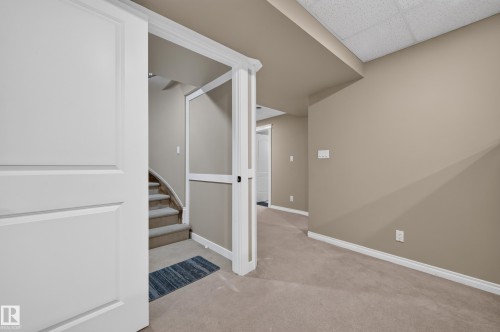 3006 Montrose Boulevard, Beaumont, AB - Indoor Photo Showing Other Room