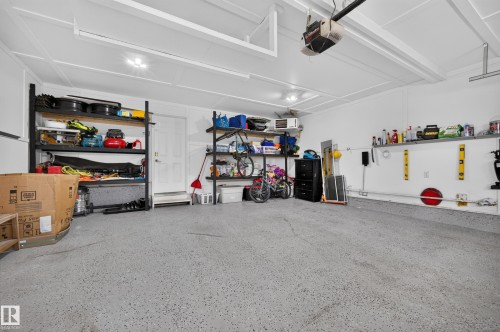 3006 Montrose Boulevard, Beaumont, AB - Indoor
