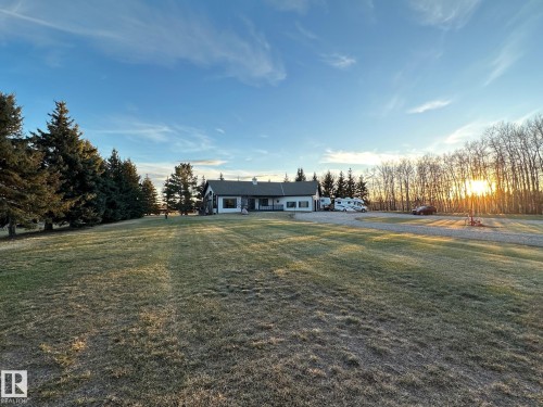 27519 79 Avenue, Stony Plain, AB - Outdoor