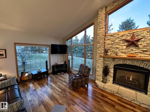 27519 79 Avenue, Stony Plain, AB - Indoor Photo Showing Living Room With Fireplace
