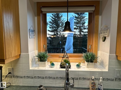 27519 79 Avenue, Stony Plain, AB - Indoor