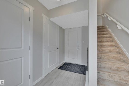 #19 1110 Daniels Link Li Sw, Edmonton, AB - Indoor Photo Showing Other Room