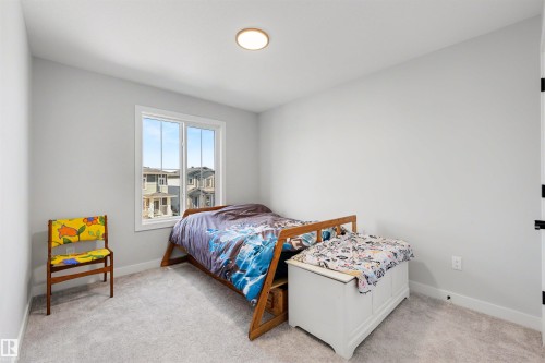61 Penn Place, Spruce Grove, AB - Indoor Photo Showing Bedroom