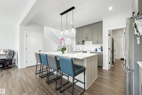 61 Penn Place, Spruce Grove, AB - Indoor