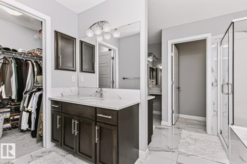 22713 94A Avenue Nw, Edmonton, AB 