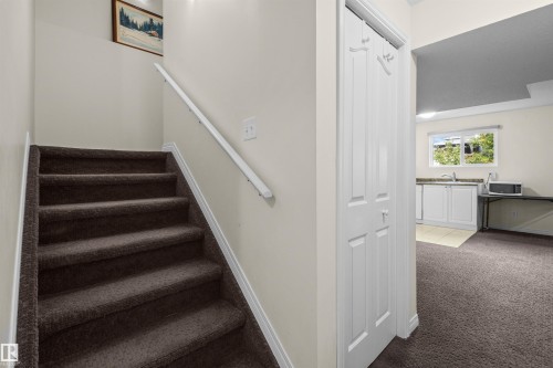 407 Brintnell Boulevard Nw, Edmonton, AB - Indoor Photo Showing Other Room