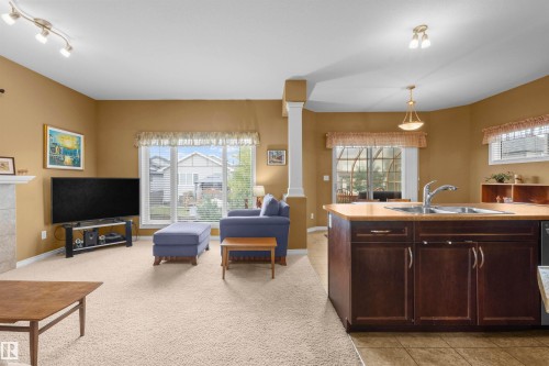 407 Brintnell Boulevard Nw, Edmonton, AB - Indoor