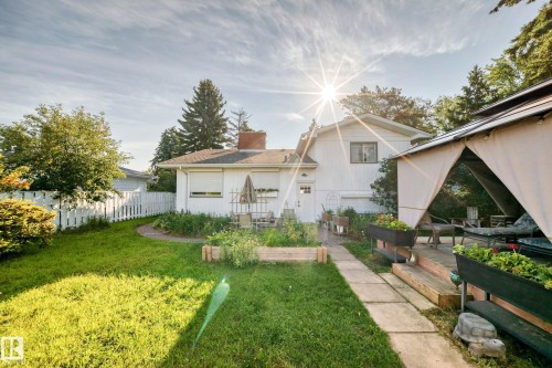 3516 117A Street Nw, Edmonton, AB - Outdoor