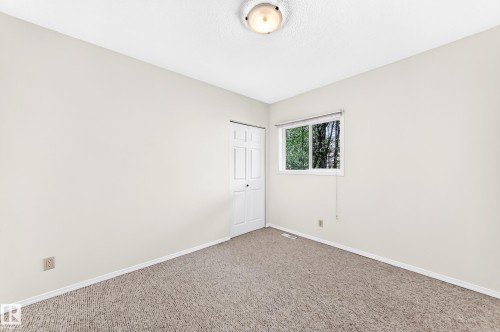 11045 125 Street Nw, Edmonton, AB - Indoor Photo Showing Other Room