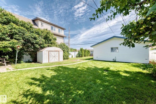 11045 125 Street Nw, Edmonton, AB - Outdoor