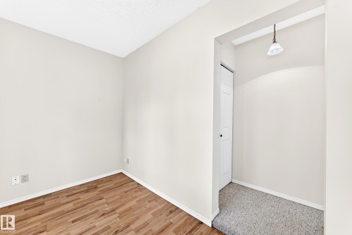 11045 125 Street Nw, Edmonton, AB - Indoor Photo Showing Other Room
