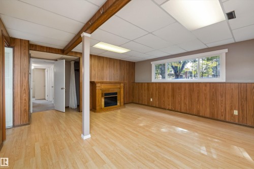 56 Flagstone Crescent, St. Albert, AB - Indoor With Fireplace