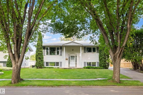 56 Flagstone Crescent, St. Albert, AB - Outdoor With Facade