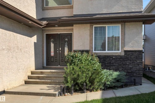 3812 Triomphe Boulevard, Beaumont, AB - Outdoor