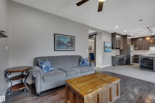 3812 Triomphe Boulevard, Beaumont, AB - Indoor Photo Showing Living Room