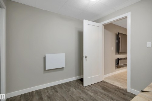 3812 Triomphe Boulevard, Beaumont, AB - Indoor Photo Showing Other Room