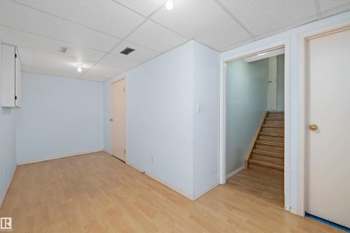 #29 9520 174 St Nw, Edmonton, AB - Indoor Photo Showing Other Room