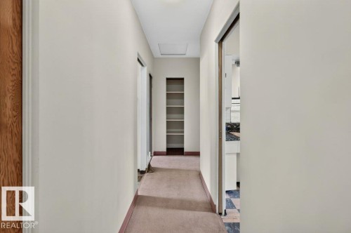 11852 55 Street Nw, Edmonton, AB - Indoor Photo Showing Other Room