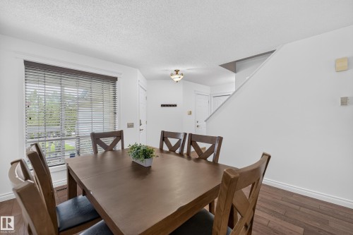 12724 148 Avenue Nw, Edmonton, AB - Indoor Photo Showing Dining Room