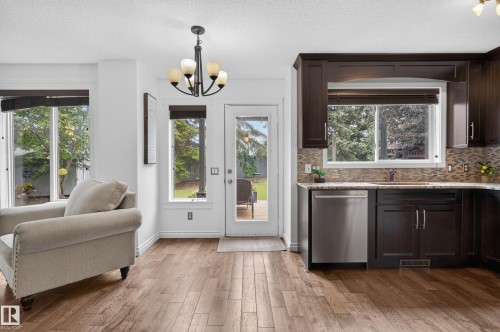 12724 148 Avenue Nw, Edmonton, AB - Indoor