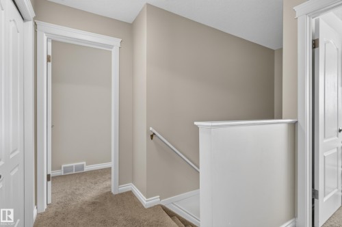 12724 148 Avenue Nw, Edmonton, AB - Indoor Photo Showing Other Room