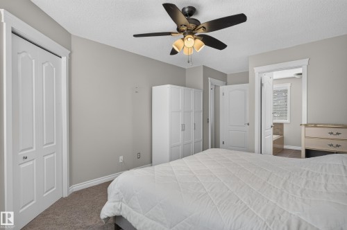 12724 148 Avenue Nw, Edmonton, AB - Indoor Photo Showing Bedroom